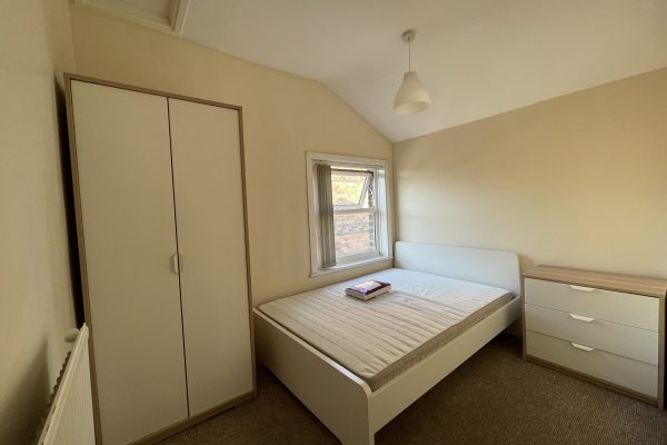 10 Bridge Avenue (3)