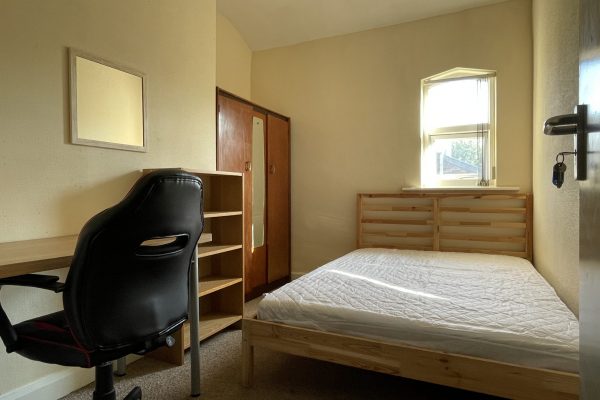 10 Bridge Avenue (6)