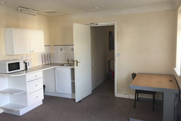 20170815_084644636_iOS