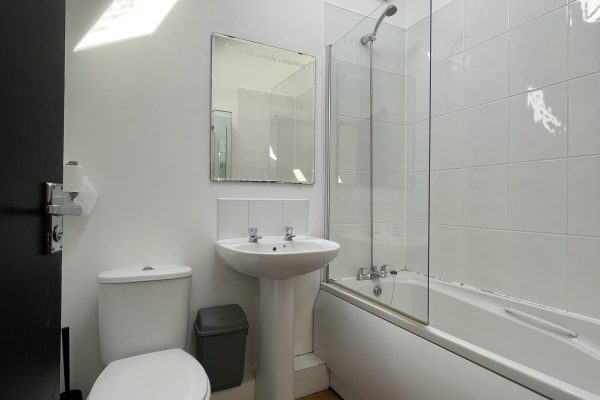 8 Derby Street West (1)