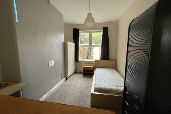 8 Derby Street West (4)